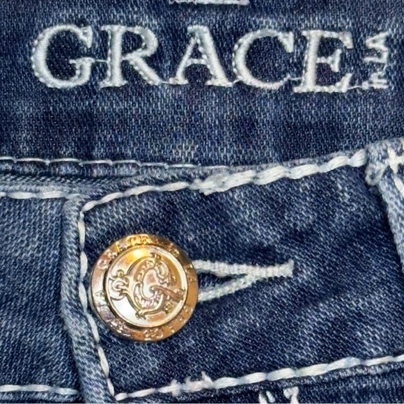 GRACE in LA Women’s Embellished Jean Capris Size 26 - Picture 6 of 15